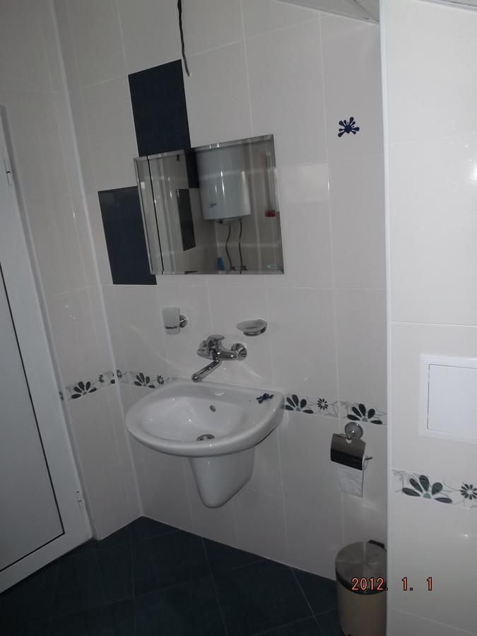Faina Guest House Rezovo Eksteriør bilde