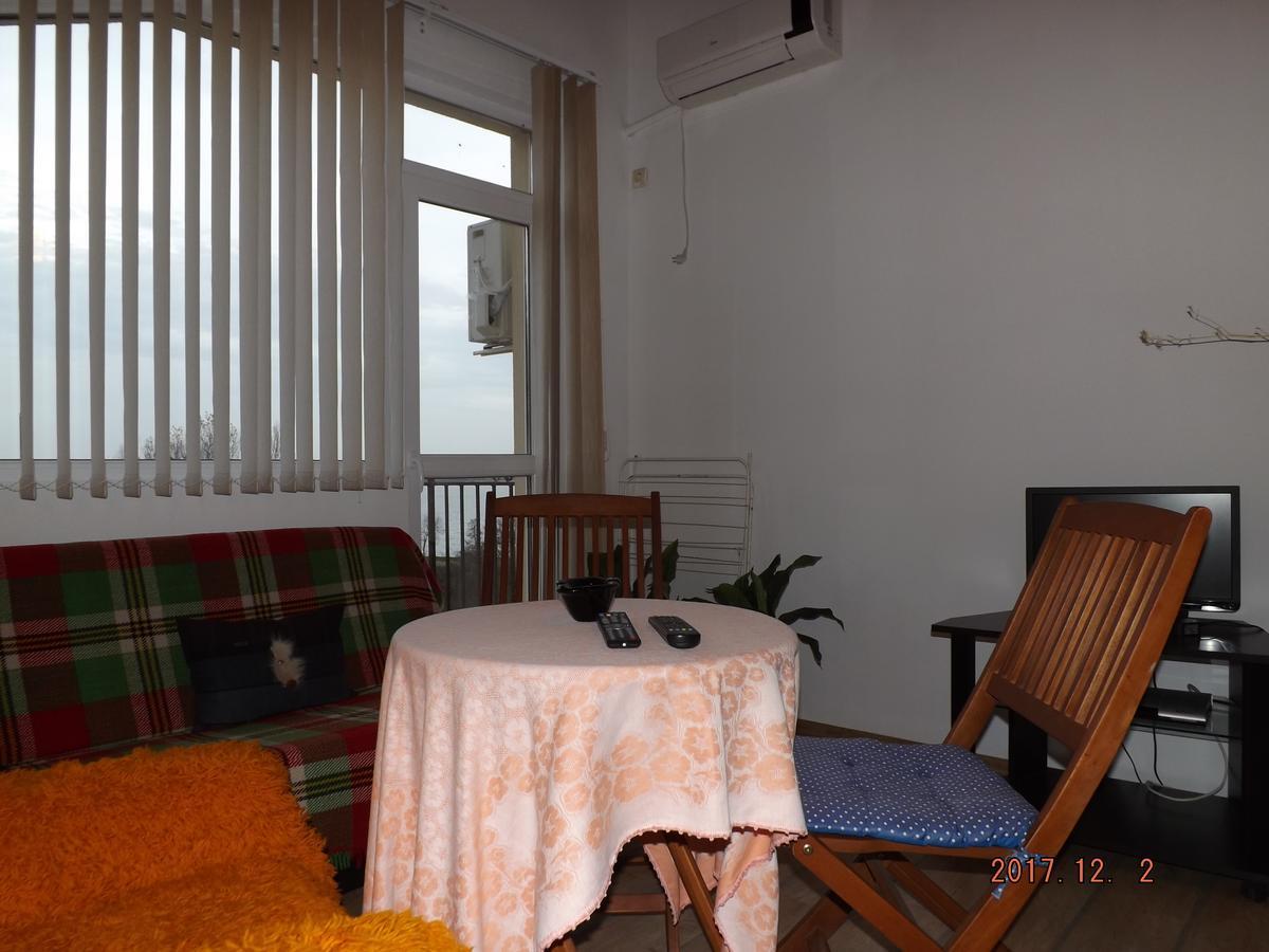 Faina Guest House Rezovo Eksteriør bilde